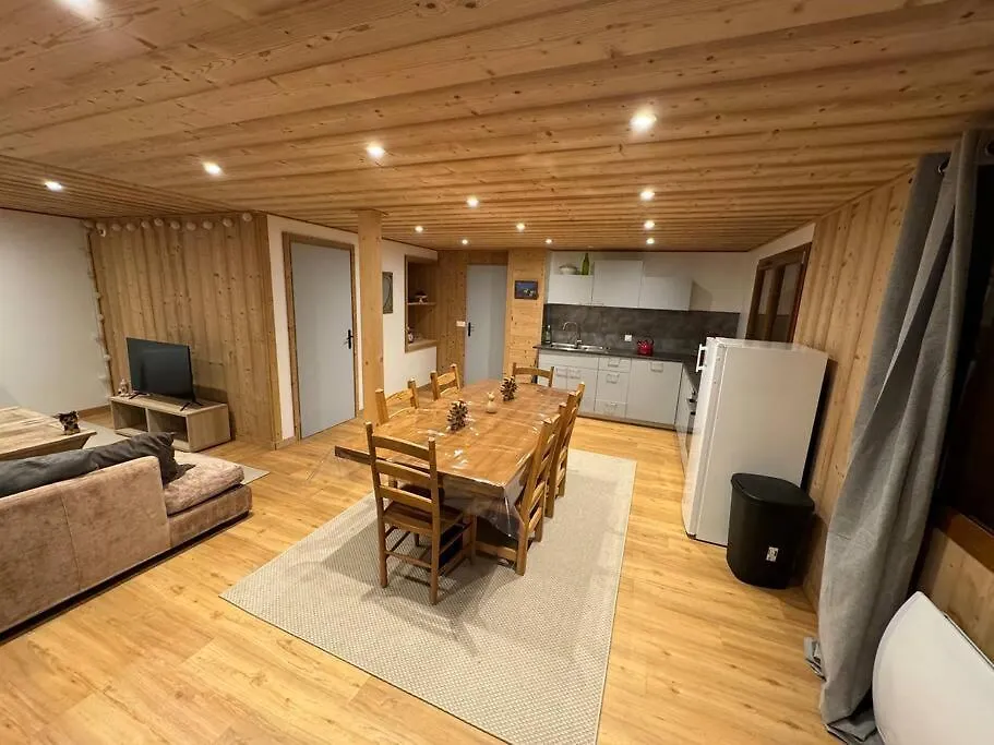 Magnifique Appartement Renove Seytroux 0*,